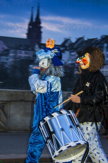 Dressed-up musicians at the Morgenstraich