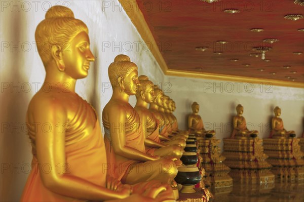 Buddha statues