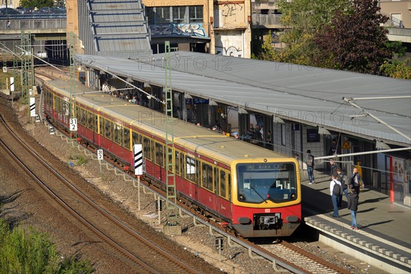 Messe Nord train station