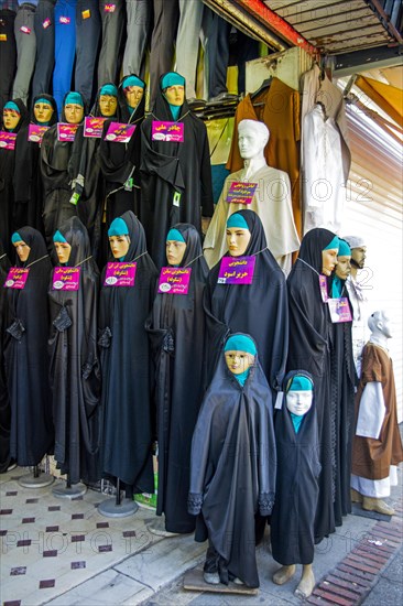 Street scene with chador clothing