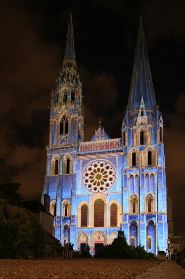 Lightshow CHARTRES EN LUMIERES