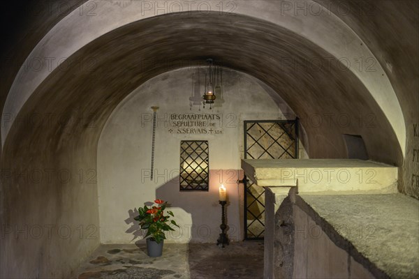 Tomb of Servatius
