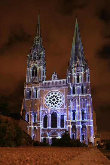 Lightshow CHARTRES EN LUMIERES