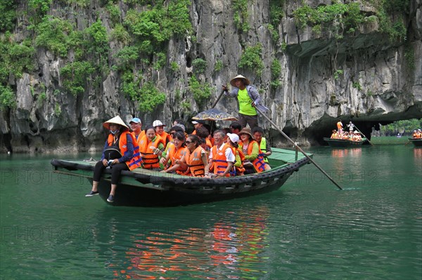 Excursion boat