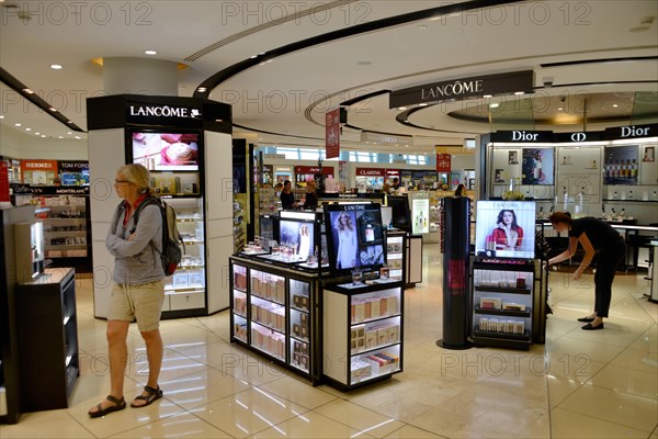 Duty Free Shop