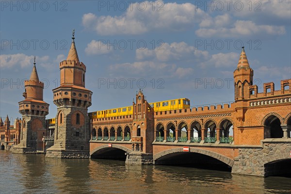 Oberbaum Bridge over the Spree