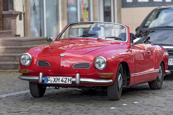 Vintage Volkswagen VW Karmann-Ghia Type 14