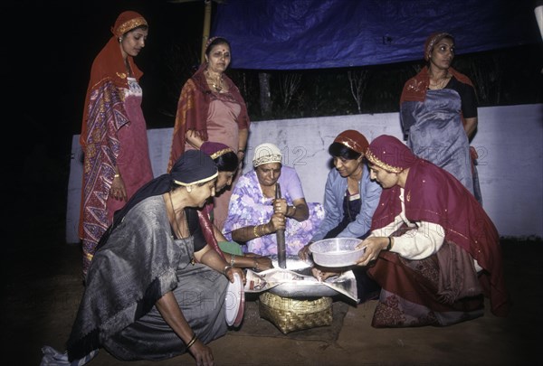 Kodava women making rice ball