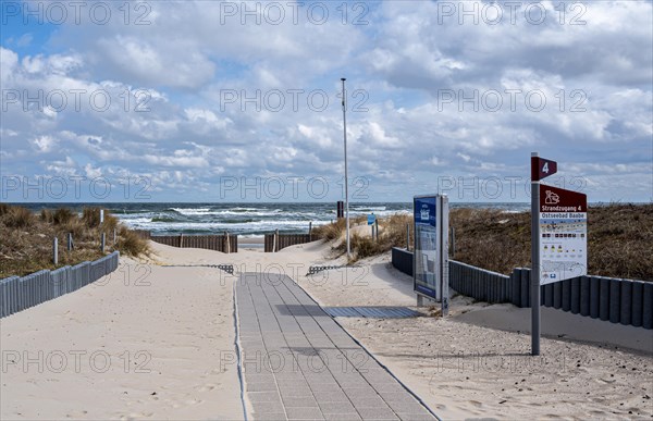 Strand und Ostsee bei Baabe