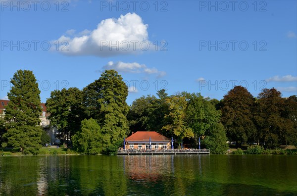 Boathouse Stella