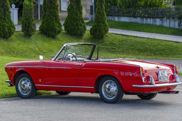 Vintage car FIAT 1500 Spider