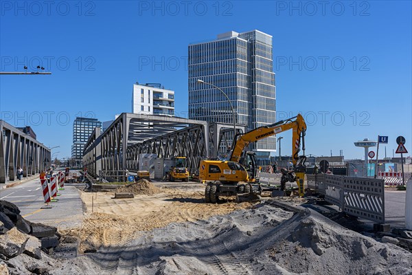 Major construction site at Ueberseequartier and Hafencity