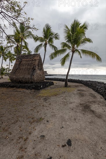 Straw hut in Puuhonua o Honaunau