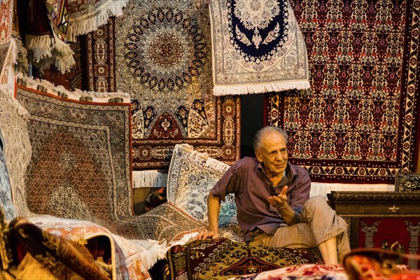 Carpet dealer