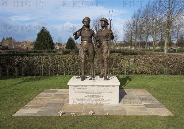 Memorial to the Women's Land Army and the Women's Wood Corps