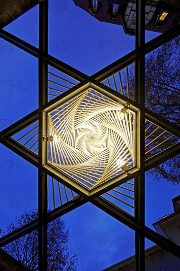 Memorial on the square of the Old Synagogue