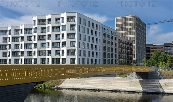 Golda Meir Steg at the Landwehrkanal