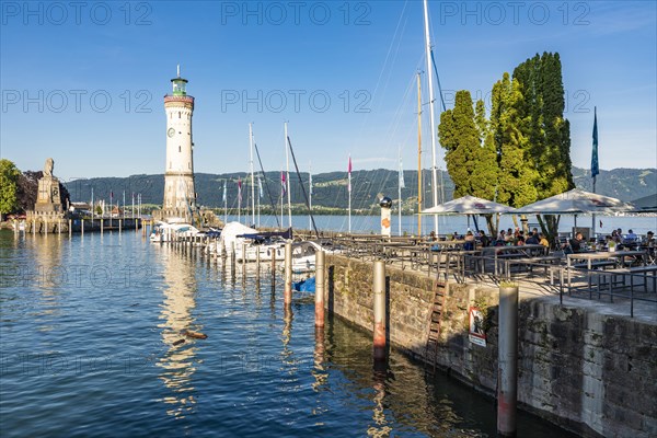 Biergarten am Hafen