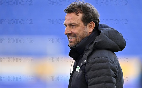 Portrait Coach Markus Weinzierl FC Augsburg FCA