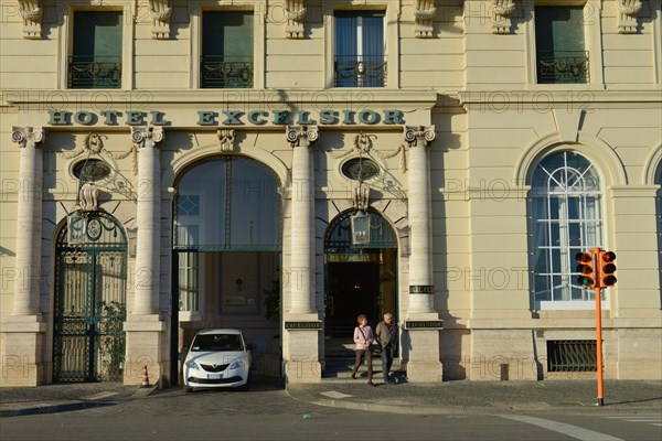 Hotel Excelsior