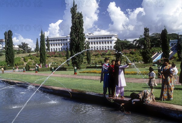 Holidaying in Brindavan Gardens at mysore