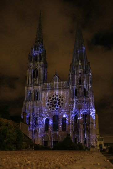 Lightshow CHARTRES EN LUMIERES