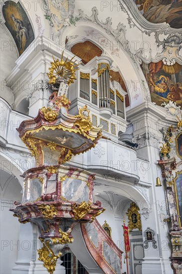 Pulpit and side organ