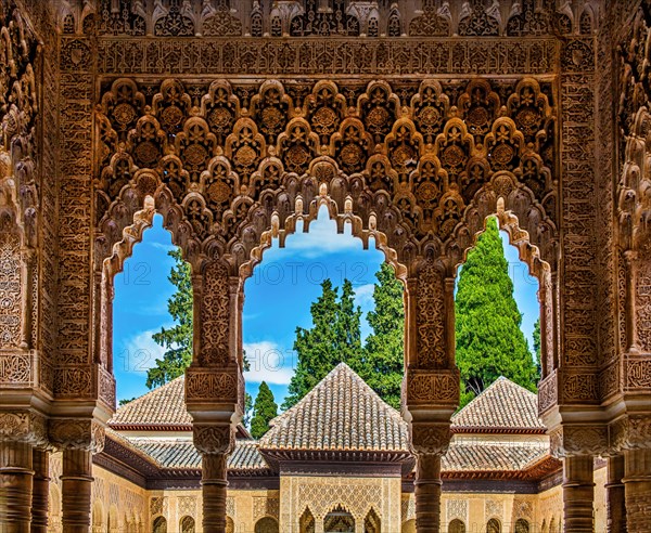 Lion Palace with Stalactite Hall