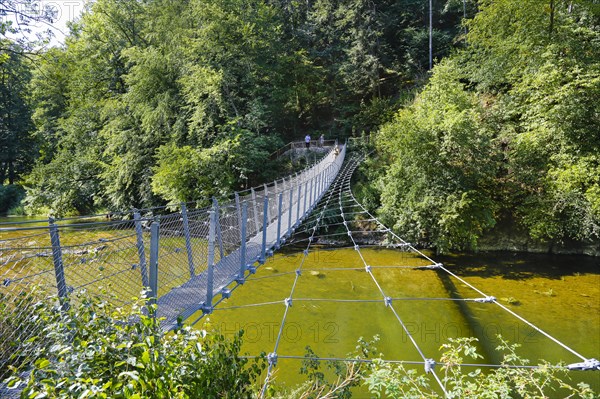 Haengebruecke im Fuerstlichen Park Inzigkofen