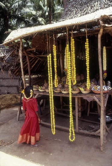 Lime garland