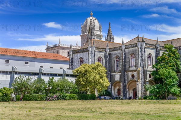 Mosteiro dos Jeronimos Monastery