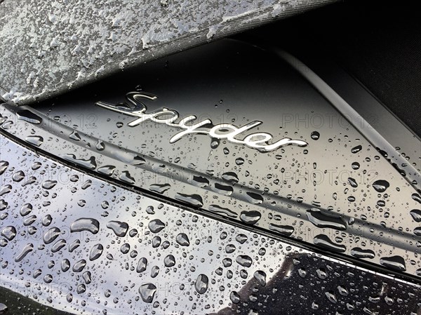 Porsche Spyder lettering on Boxter Spyder