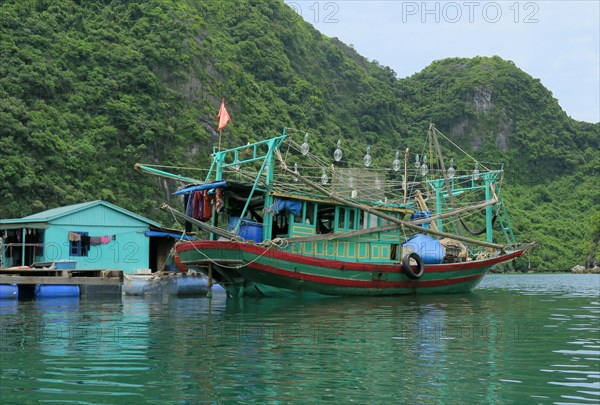 Fishing boat