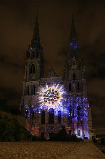 Lightshow CHARTRES EN LUMIERES