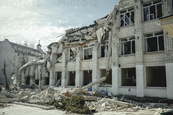 25th school destroyed by a Russian missile attack on 4 March at 9:30 h