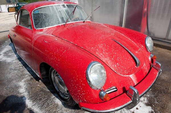 Car care classic car Porsche 356 B coupe