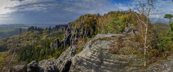 View from the ridge path of the Schrammsteine