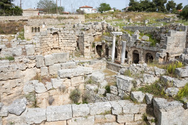 Fountain complex of the Peirene spring