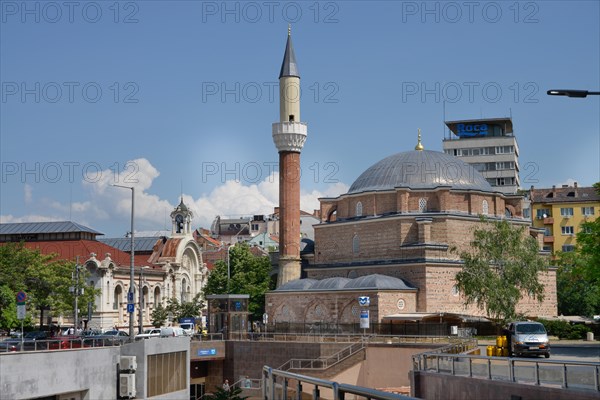 Banya Bashi Mosque