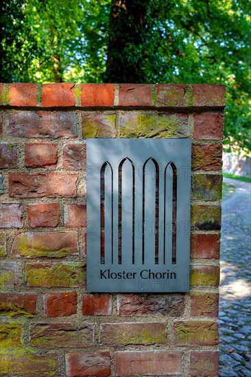 Entrance to the Gothic monastery