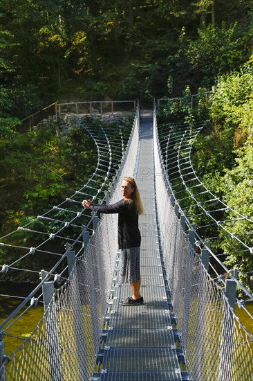 Haengebruecke im Fuerstlichen Park Inzigkofen