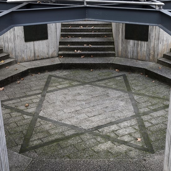 Memorial on the square of the Old Synagogue with the Star of David