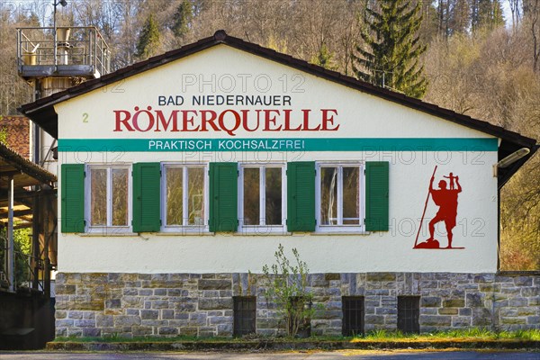 Gebaeude der Bad Niedernauer Roemerquelle