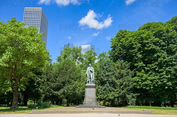 Schiller Monument