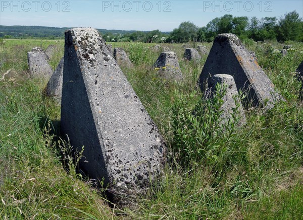 'Dragons Teeth' World War Two concrete tank trap defences