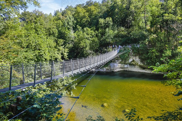 Haengebruecke im Fuerstlichen Park Inzigkofen