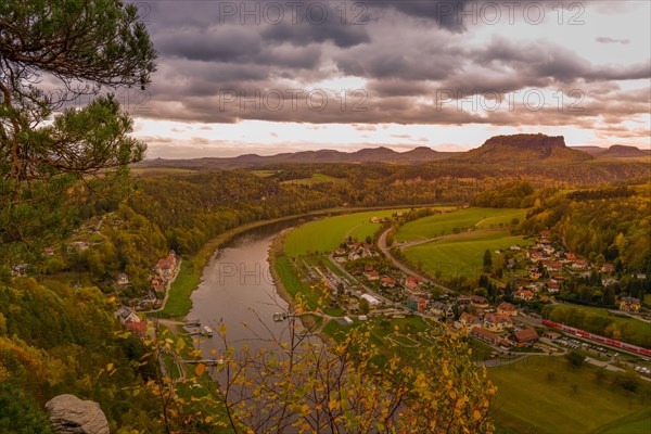 Bastei view of the Elbe valley towards Rathen