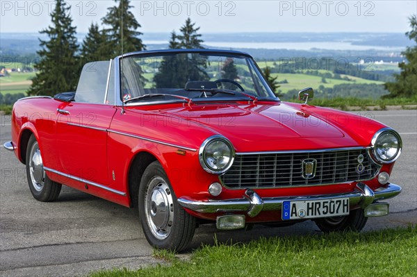 Vintage car FIAT 1500 Spider