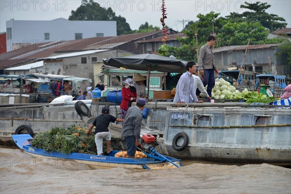 Cai Rang Floating Market