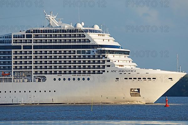 Cruise ship MSC Magnifica on the Elbe near Wedel